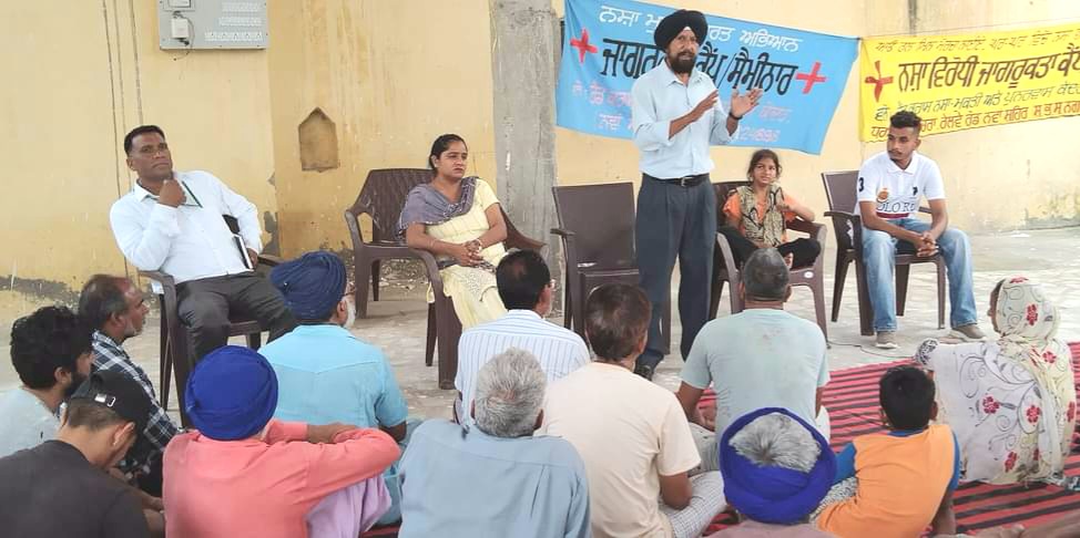Red Cross organized an awareness camp under Drug Free India at village Kaulgarh